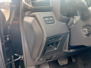 Lexus LX 700H Signature