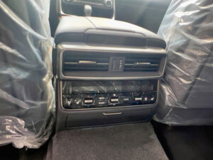 Lexus LX 700H Signature