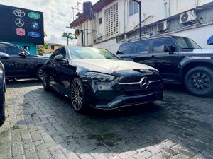 Mercedes Benz C300