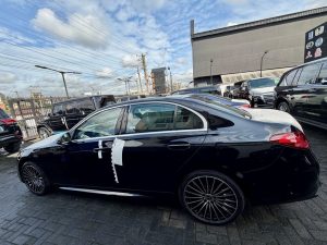 Mercedes Benz C300