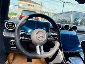 Mercedes Benz C300