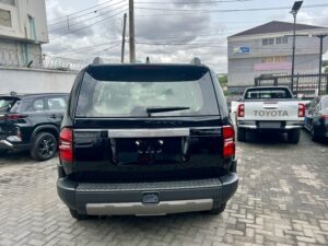 Toyota LandCruiser Prado Limited 2.7L