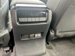 Toyota LandCruiser Prado Limited 2.7L