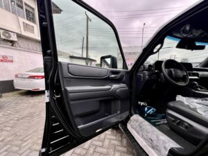 Toyota LandCruiser Prado Adventure