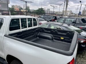 Toyota Hilux 2.7L