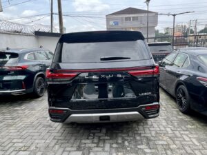 Lexus LX 600 VIP
