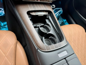 Mercedes Benz E300 Blue