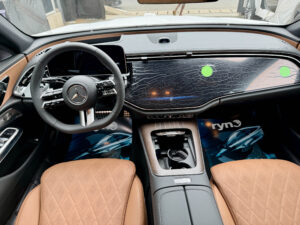 Mercedes Benz E300 Blue