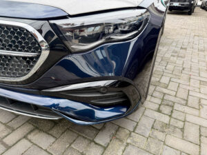 Mercedes Benz E300 Blue