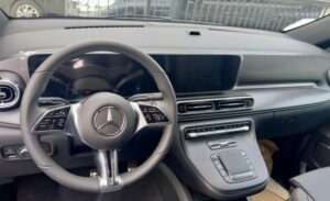 Mercedes Benz V300