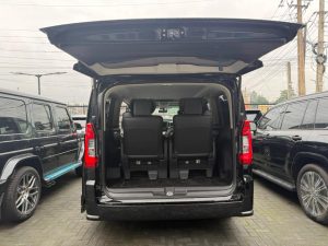 Toyota Granvia