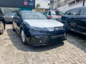 Toyota Camry HEV